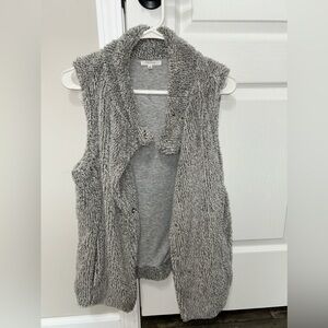Maurice’s Women’s Grey Vest, Very soft, Comfortable with pockets